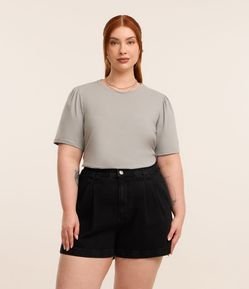 Short Clochard em Jeans com Abotoamento Duplo Curve & Plus Size