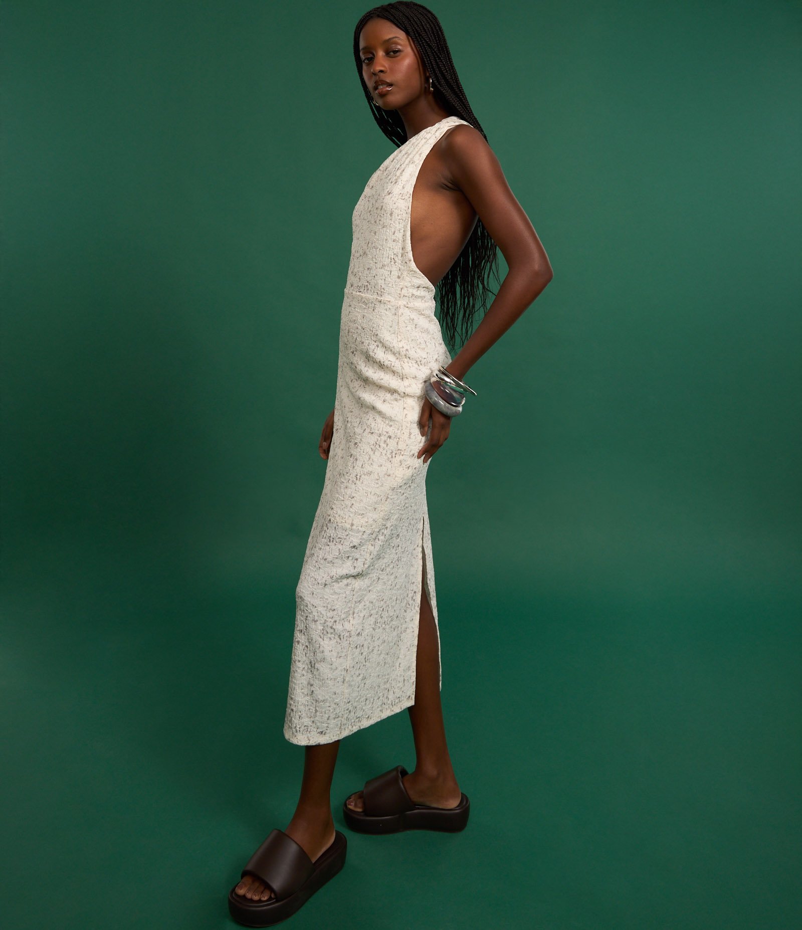 Vestido Midi com Ombro Só e Textura Branco 6