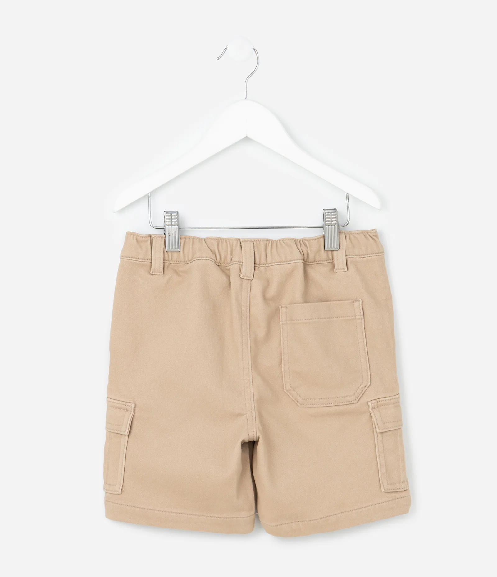 Bermuda Infantil em Sarja Liso com Bolsinhos Cargo - Tam 5 a 14 Anos Bege 2