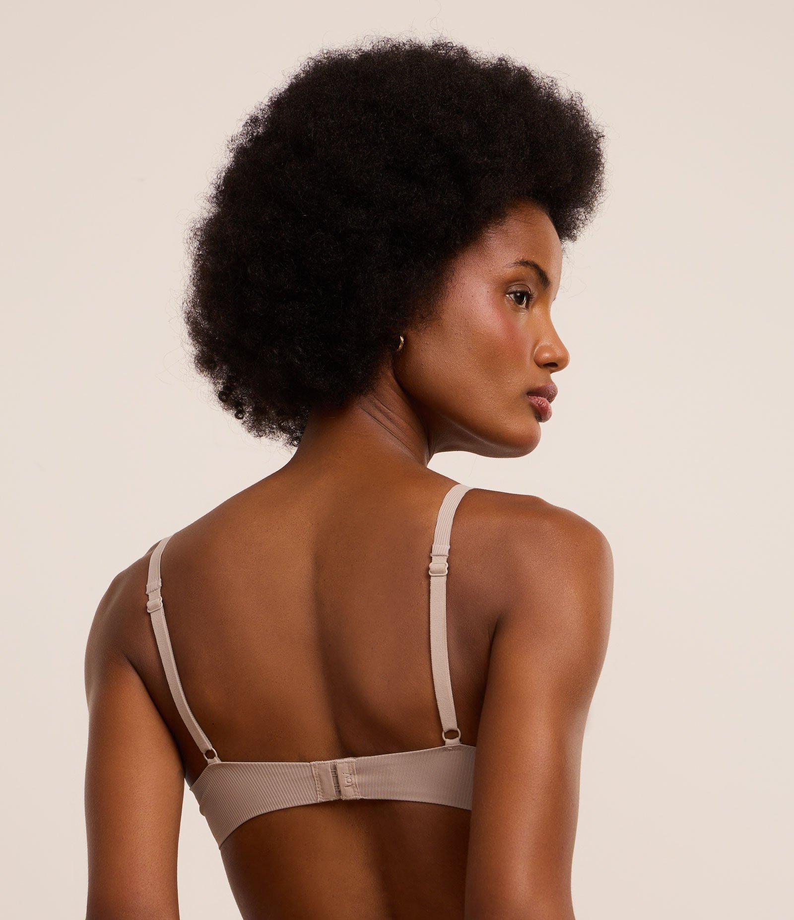 Sutiã Meia Taça sem Bojo com Aro em Microfibra Texturizada Cinza 3