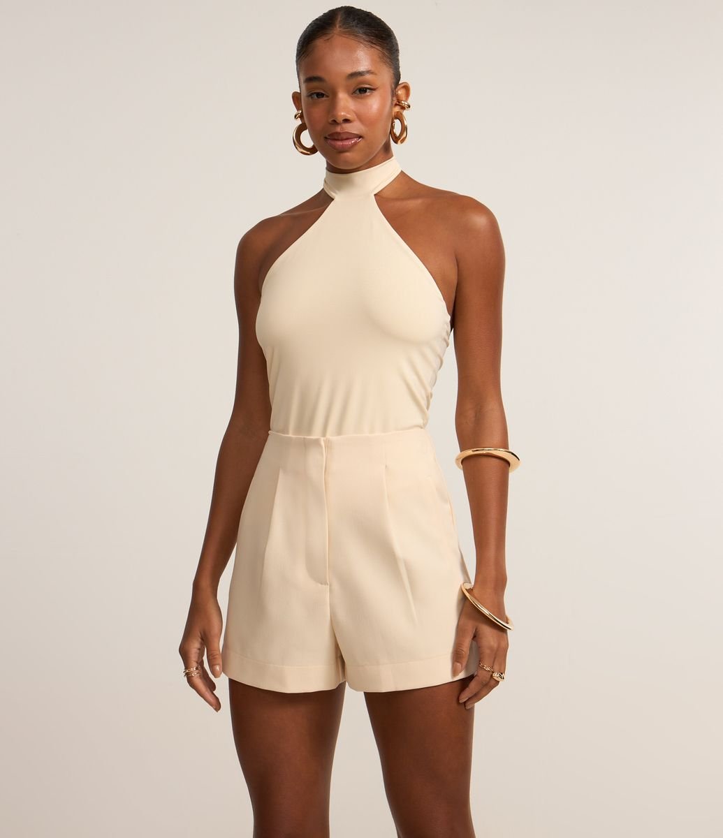 Short Alfaiatado com Pregas Frontais Off White