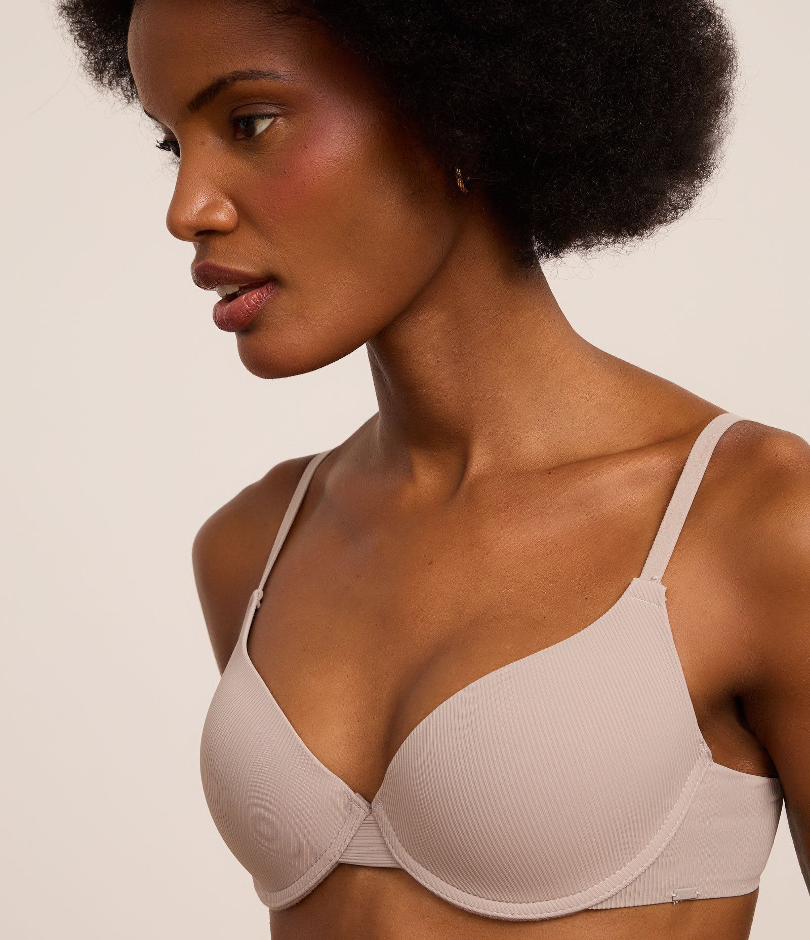 Sutiã Base em Microfibra Texturizada com Bojo Oco Bege 3