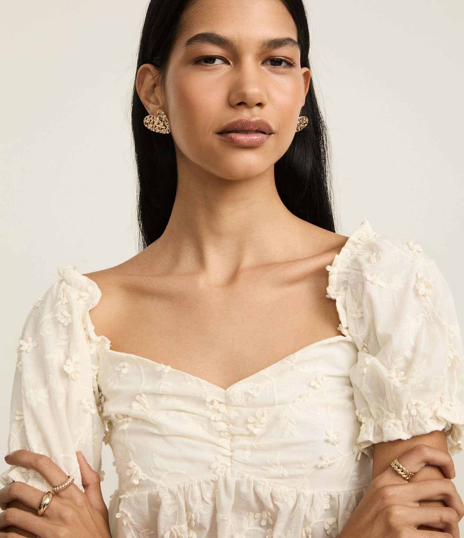 Blusa Peplum em Algodão com Bordado Floral e Manga Bufante Off White 1