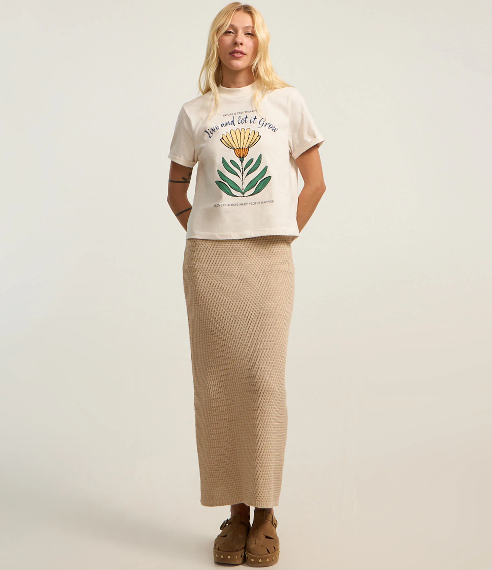 Camiseta em Algodão com Estampa Floral Branco 2