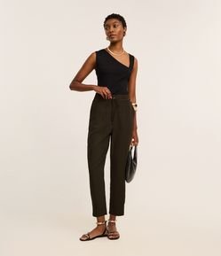 Calça Fluida Cintura Alta em Crepe com Estampa Linhas Curvas