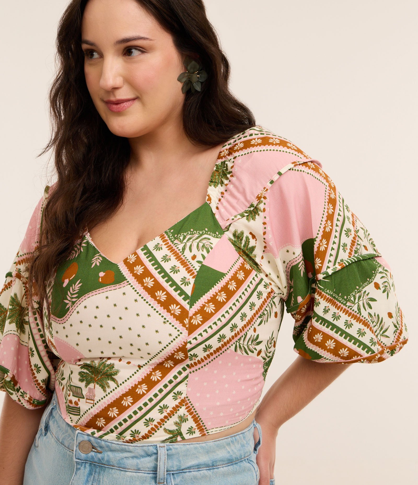 Blusa Estampa de Lenço com Manga 3/4 Curve & Plus Size Multicores 4