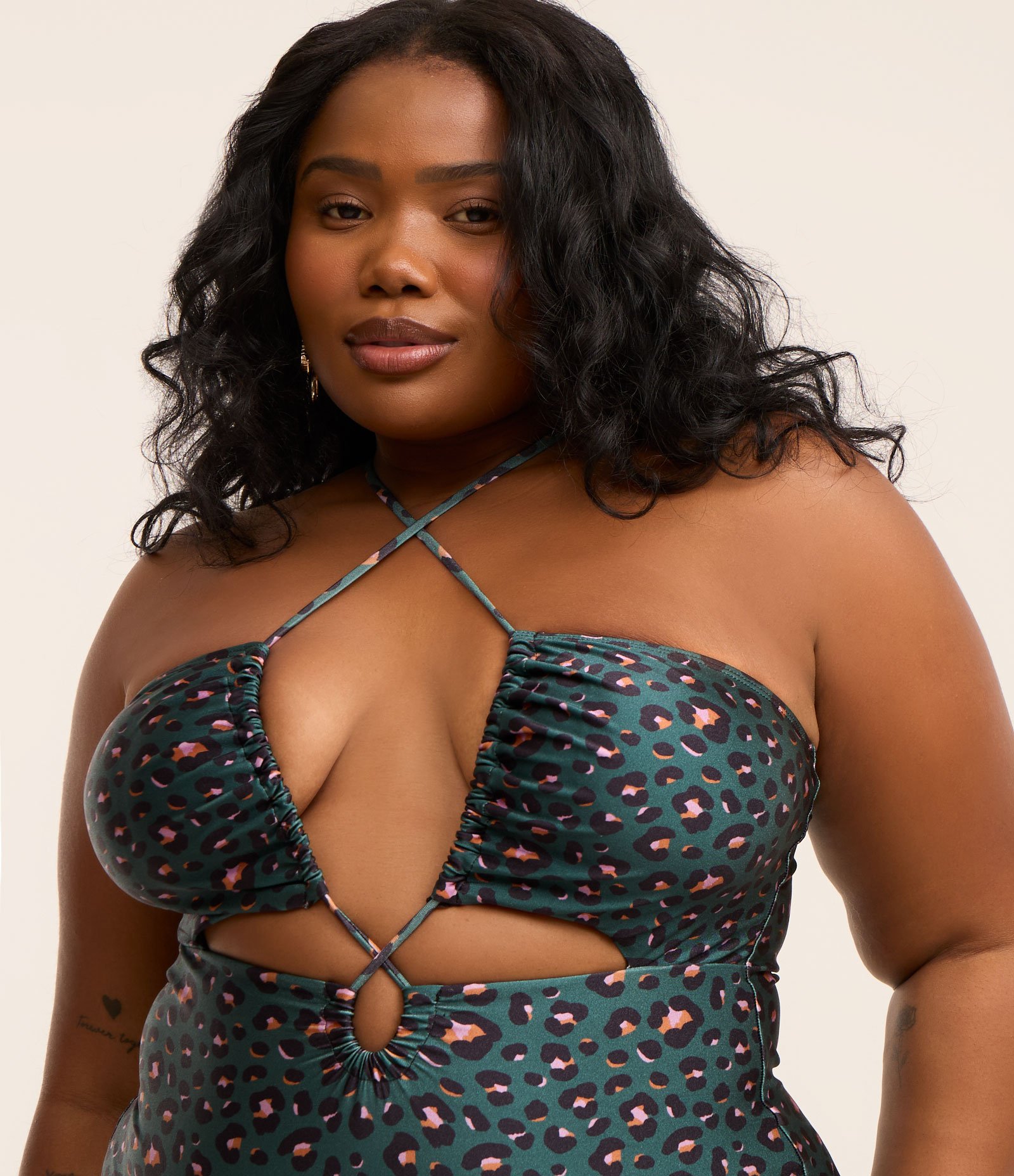 Maiô em Microfibra com Amarração e Estampa Animal Print Brilhosa Curve & Plus Size Azul 1