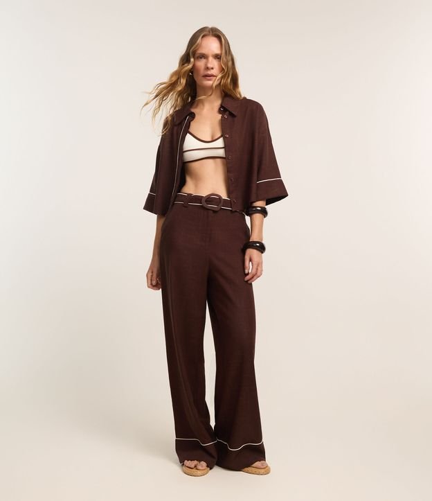 Calça Wide Leg Cintura Alta em Viscolinho com Cinto de Tecido