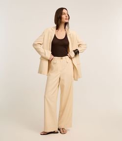 Calça Wide Leg Cintura Alta com Linho e Cinto Elástico