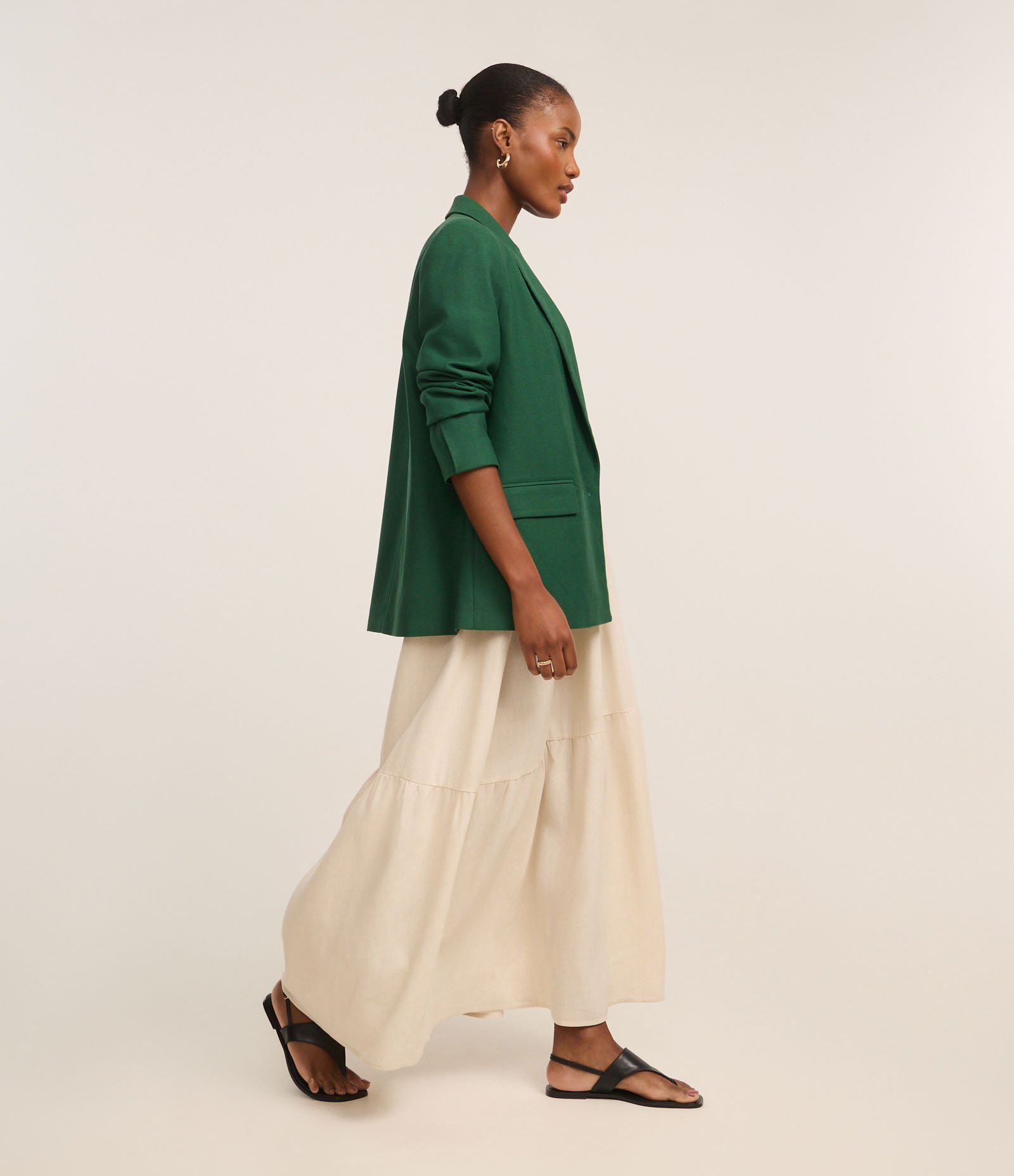 Vestido Midi em Viscolinho com Alças Finas Bege 4