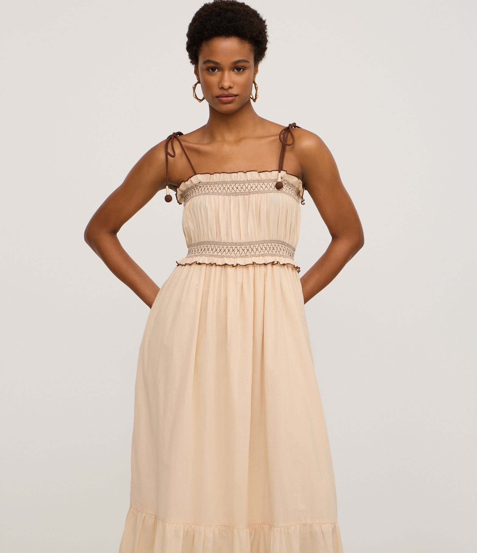 Vestido Longo em Algodão com Bordado e Lastex no Busto Bege 2