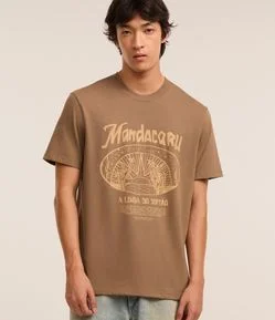 Camiseta Comfort em Algodão com Estampa Lettering Mandacaru