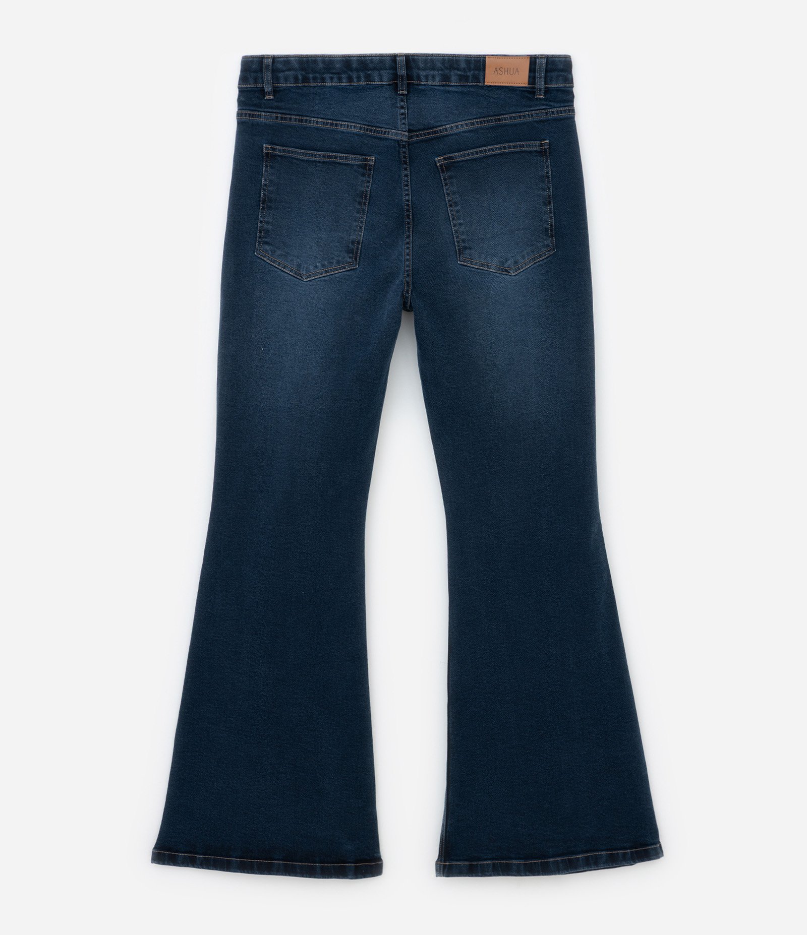 Calça Flare em Jeans com Elastano e Botão Forrado Curve & Plus Size Azul 7