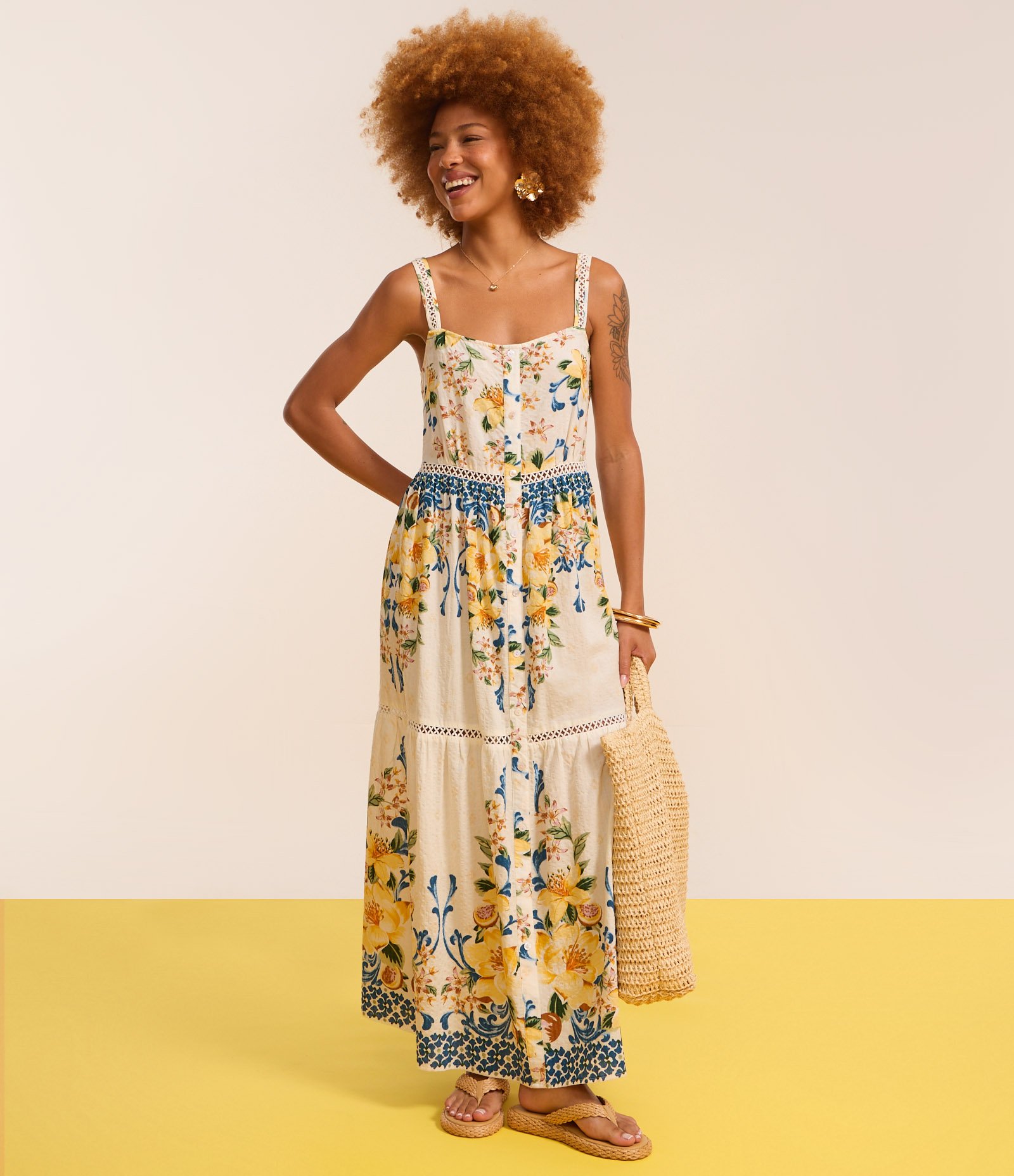 Vestido Long Midi em Viscose com Estampa Floral com Botões Off White 5