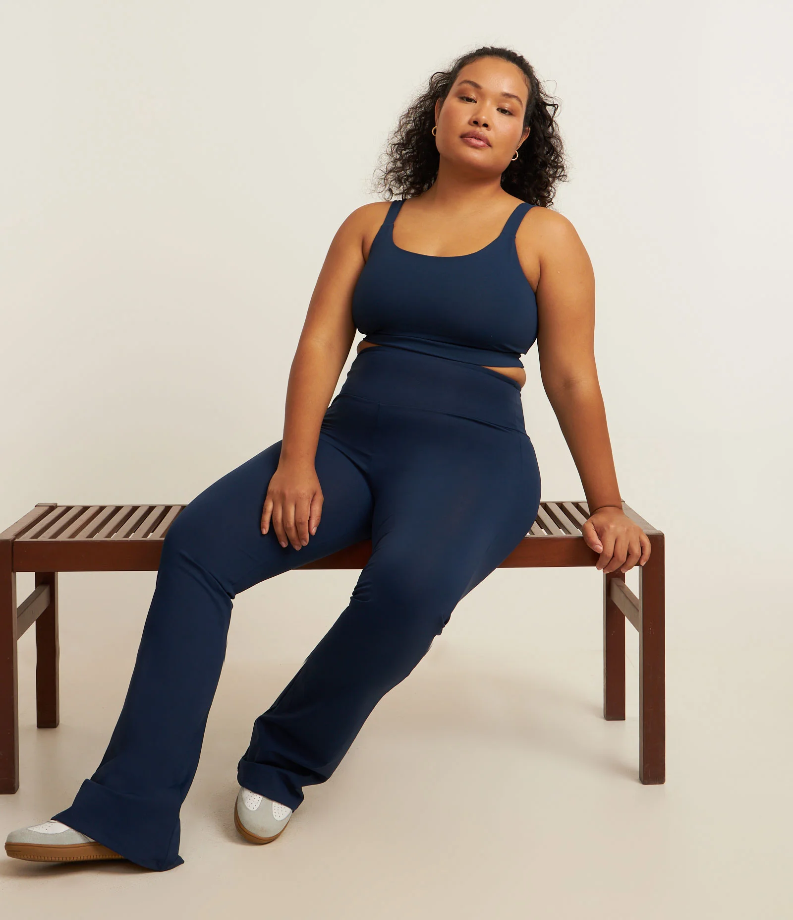 Calça Bailarina Esportiva em Tecnologia Dry Curve & Plus Size Azul Marinho 1