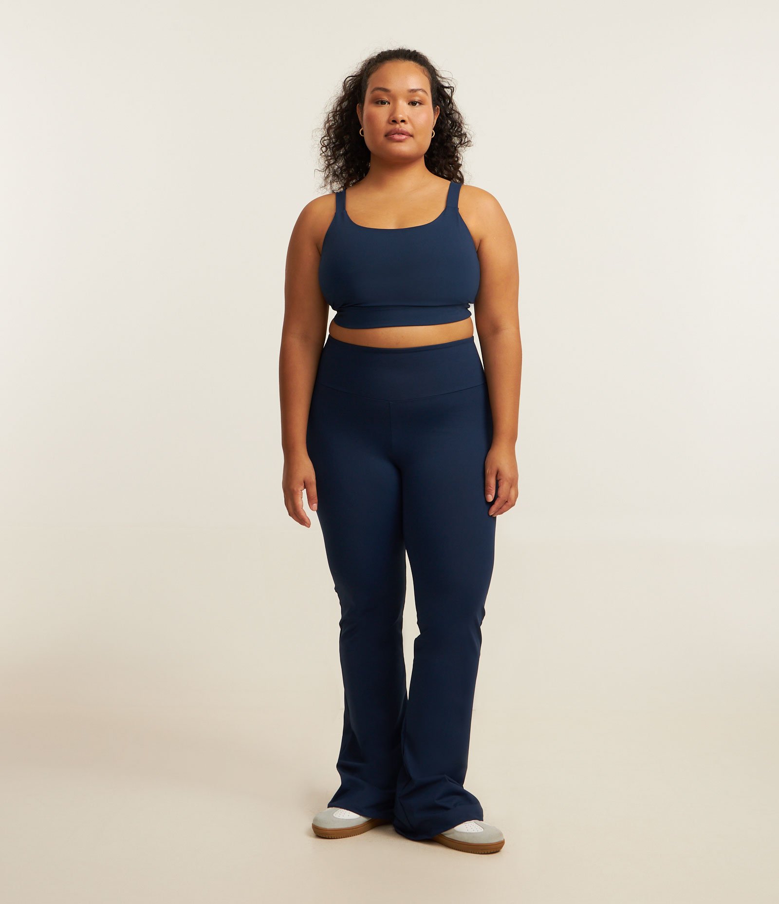 Calça Bailarina Esportiva em Tecnologia Dry Curve & Plus Size Azul Marinho 4