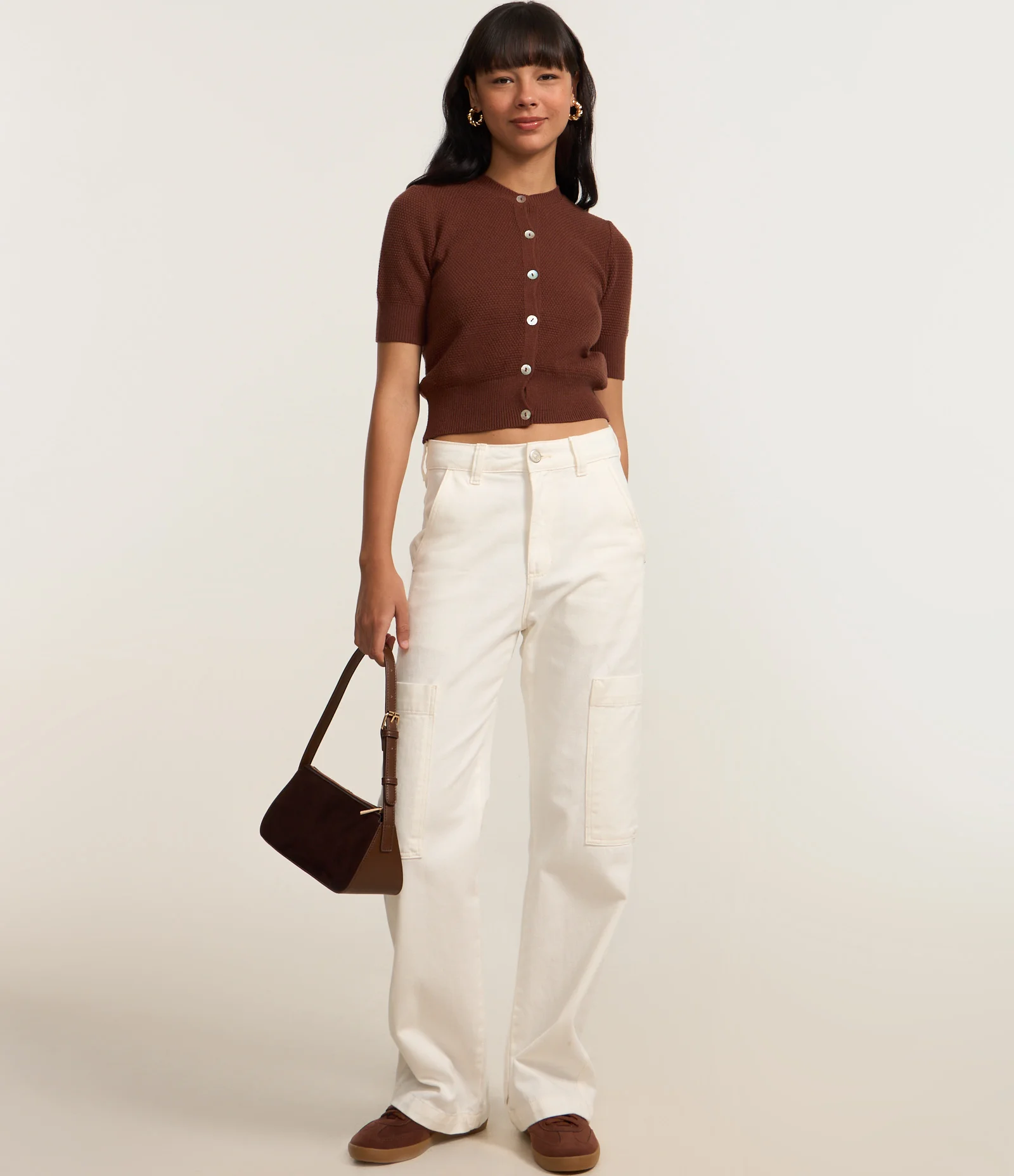 Blusa em Tricô com Botões Frontais Marrom 2