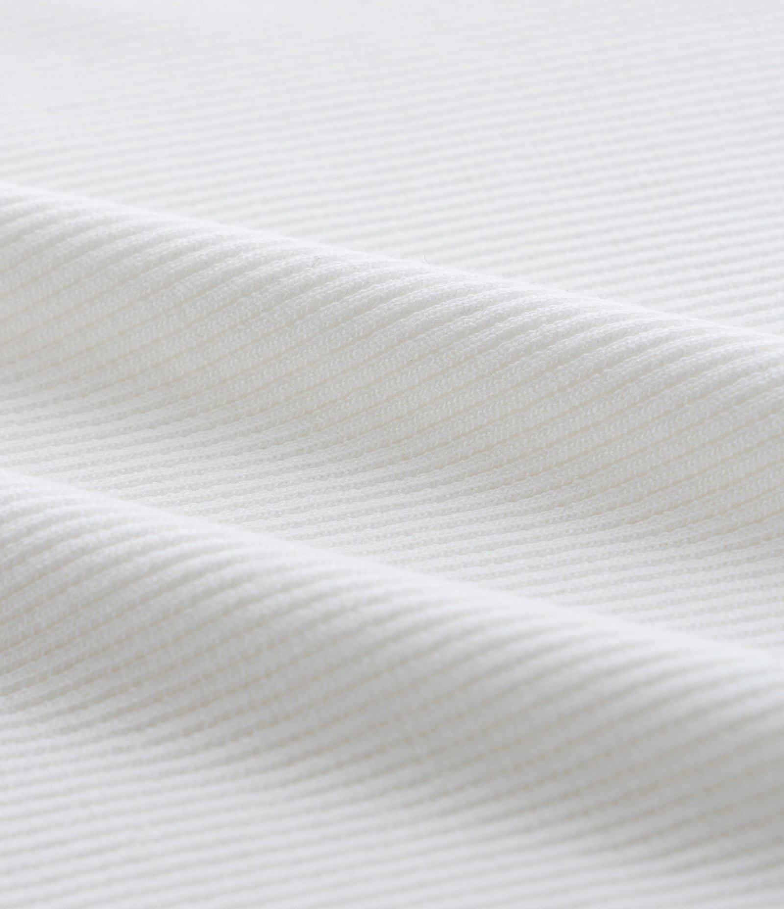 Blusa Regata com Bordado e Viés Contrastantes Curve & Plus Size Branco 6