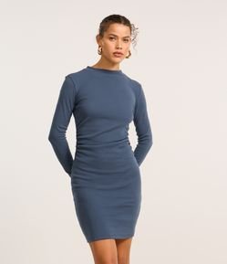 Vestido Curto em Suedine com Gola Alta