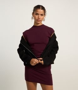 Vestido Curto em Algodão com Golinha Alta