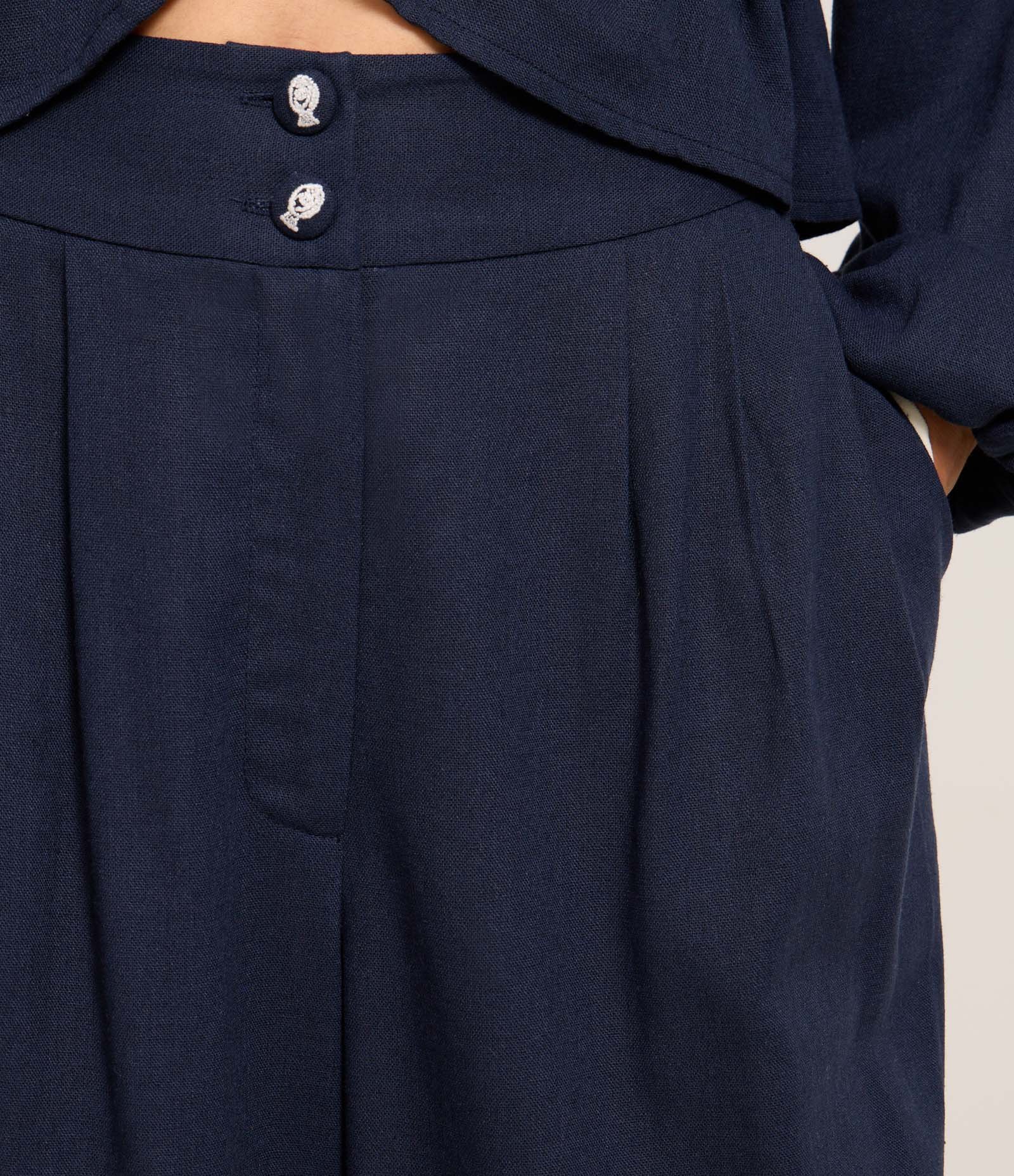 Calça Pantalona em Viscose e Linho com Barra Larga Azul Marinho 4