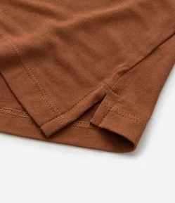 Blusa em Crepe com Decote V Curve & Plus Size