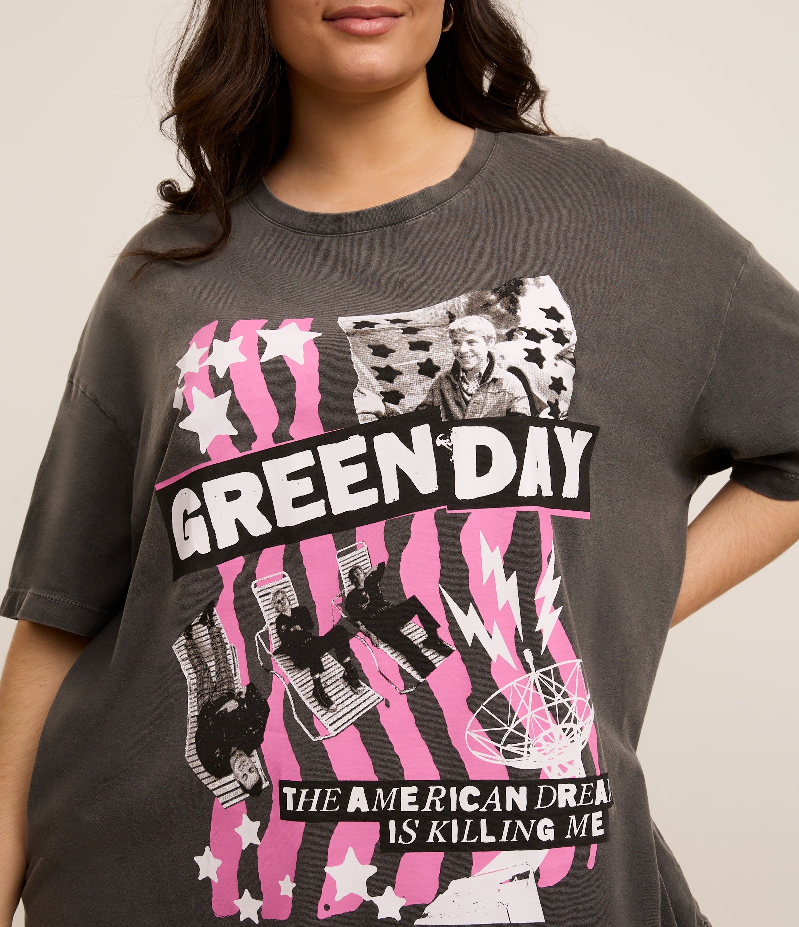 Camiseta Estonada com Estampa Green Day Curve & Plus Size Preto Estonado 3