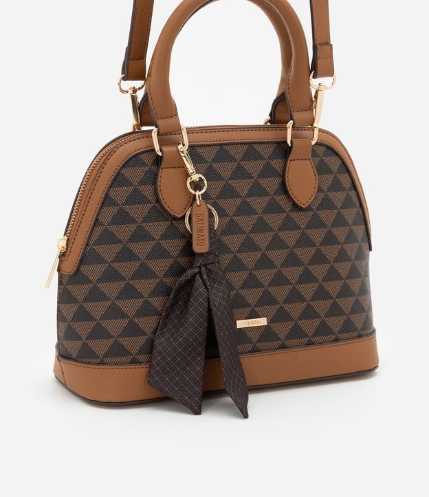 Bolsa Transversal Pequena com Estampa Triangular e Chaveiro de Lenço