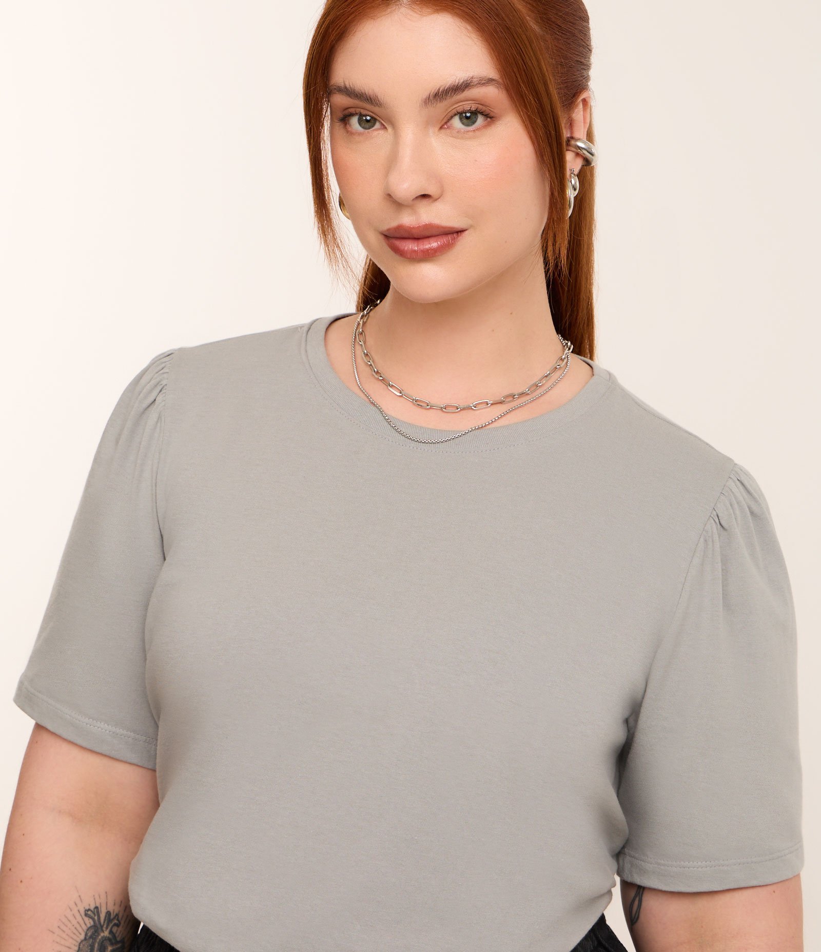 Blusa em Algodão com Manga Bufante Curve & Plus Size Cinza 2