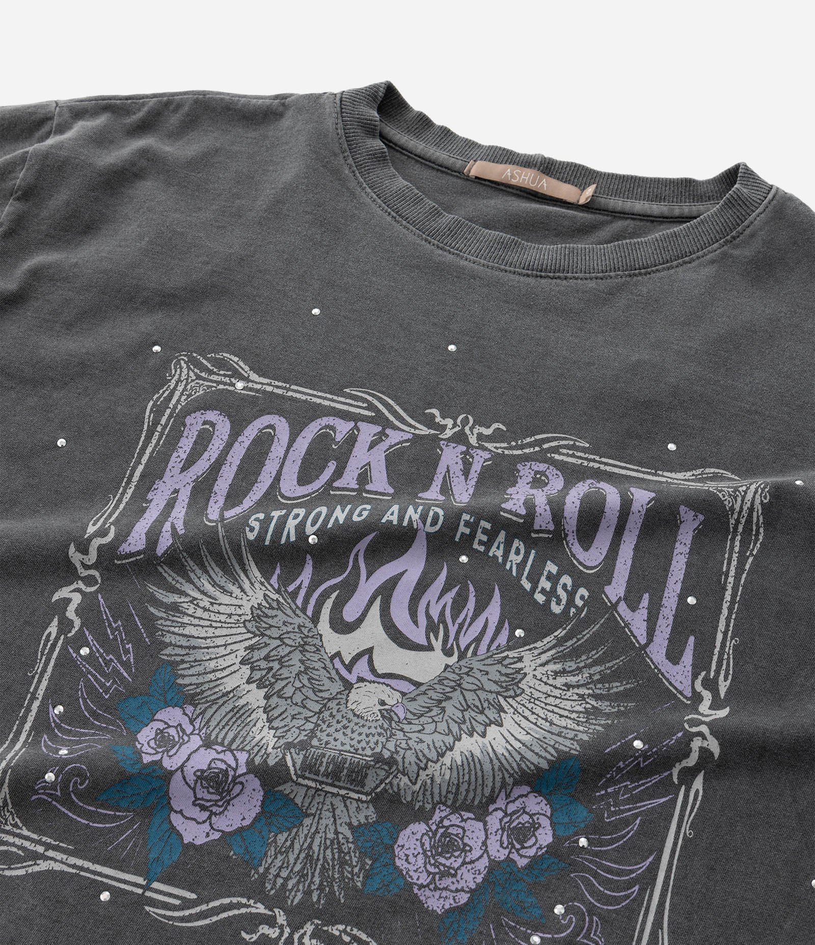 Camiseta Boxy Estonada com Estampa Rock and Roll Curve & Plus Size Preto Estonado 6