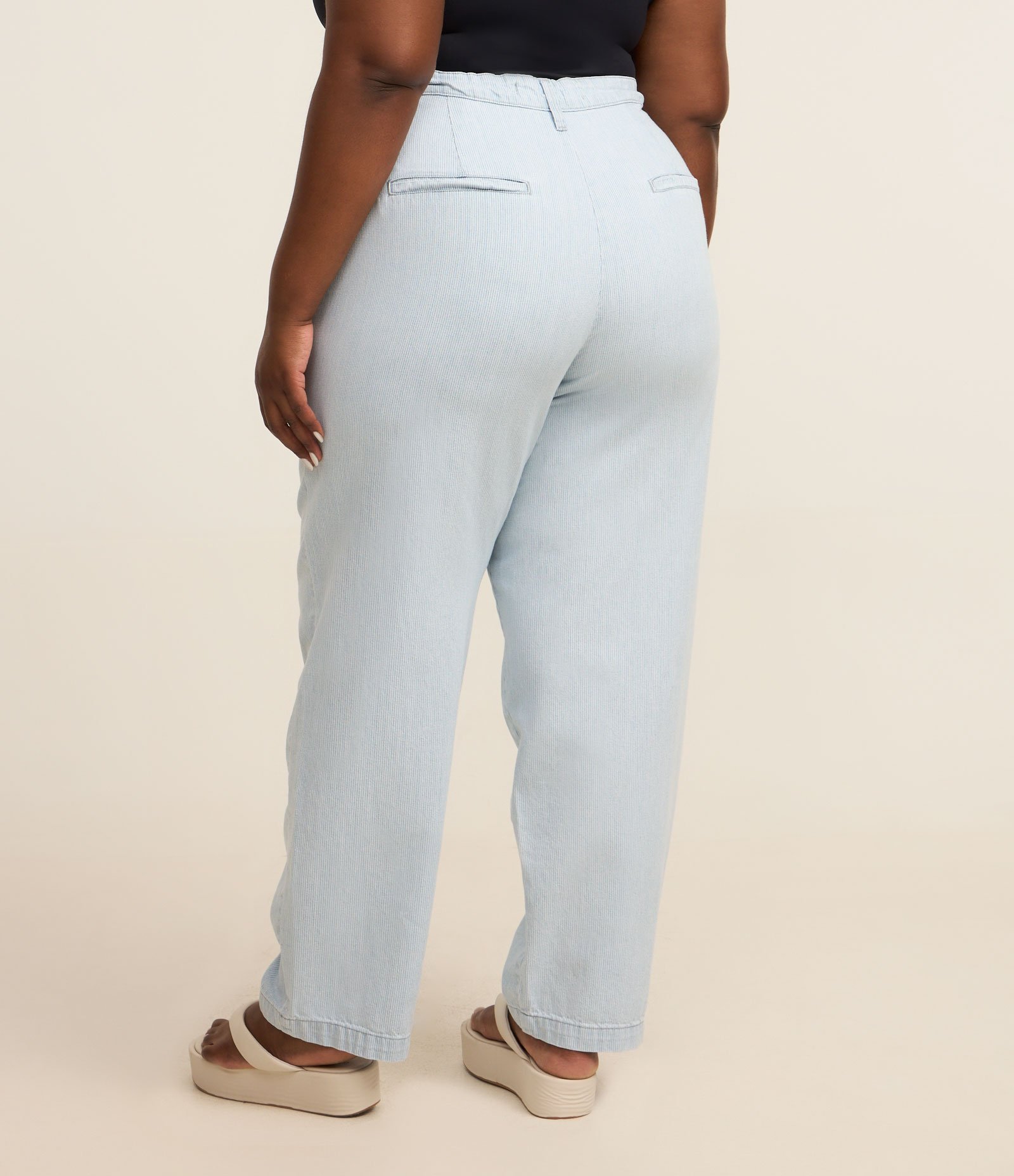 Calça Reta em Jeans com Fio Tinto Curve & Plus Size Azul 3