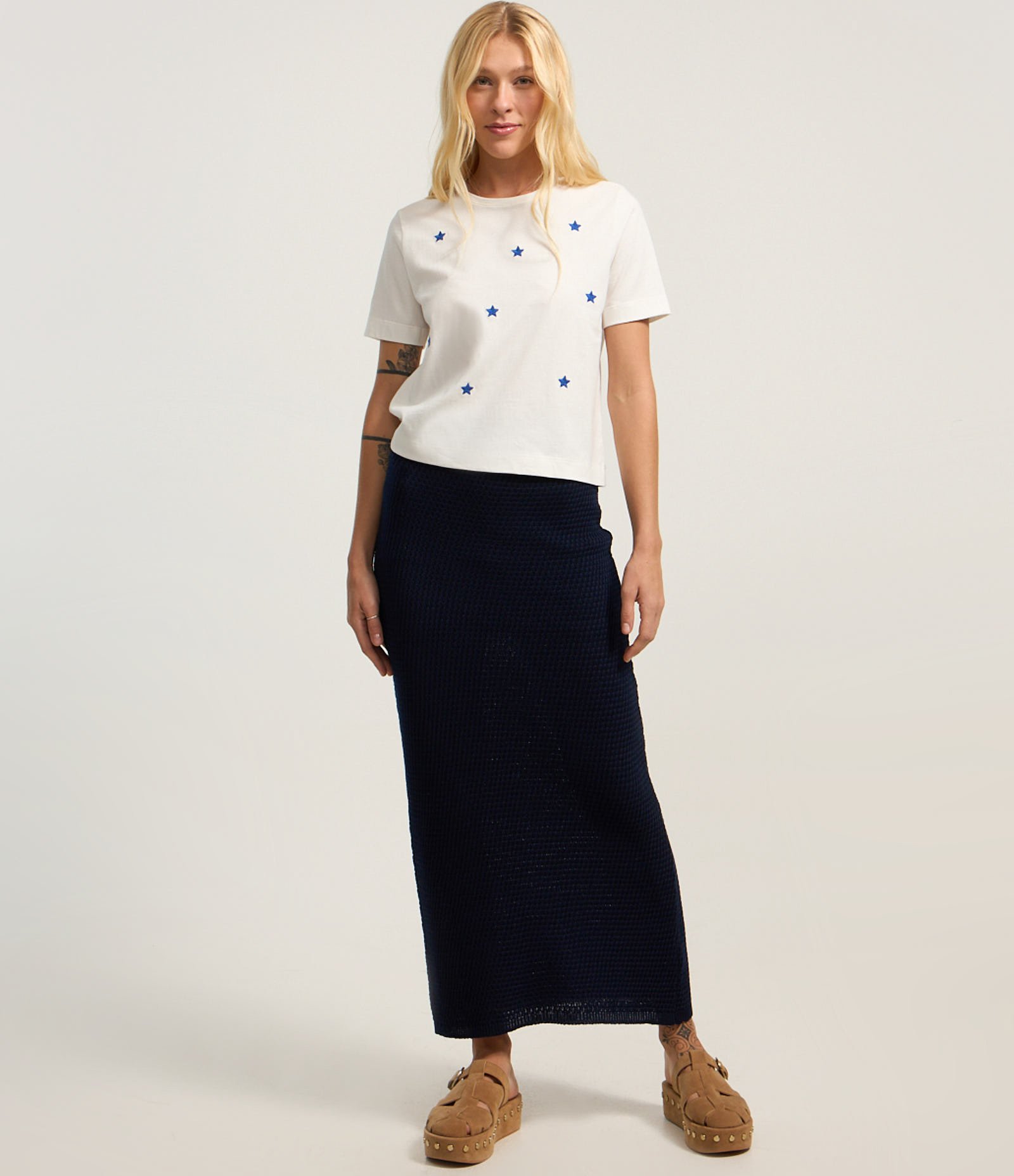 Blusa T-shirt em Algodão com Bordados de Estrelinhas Branco 2