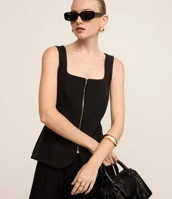 Blusa Alongada em Alfaiataria com Zíper e Barra Arredondada