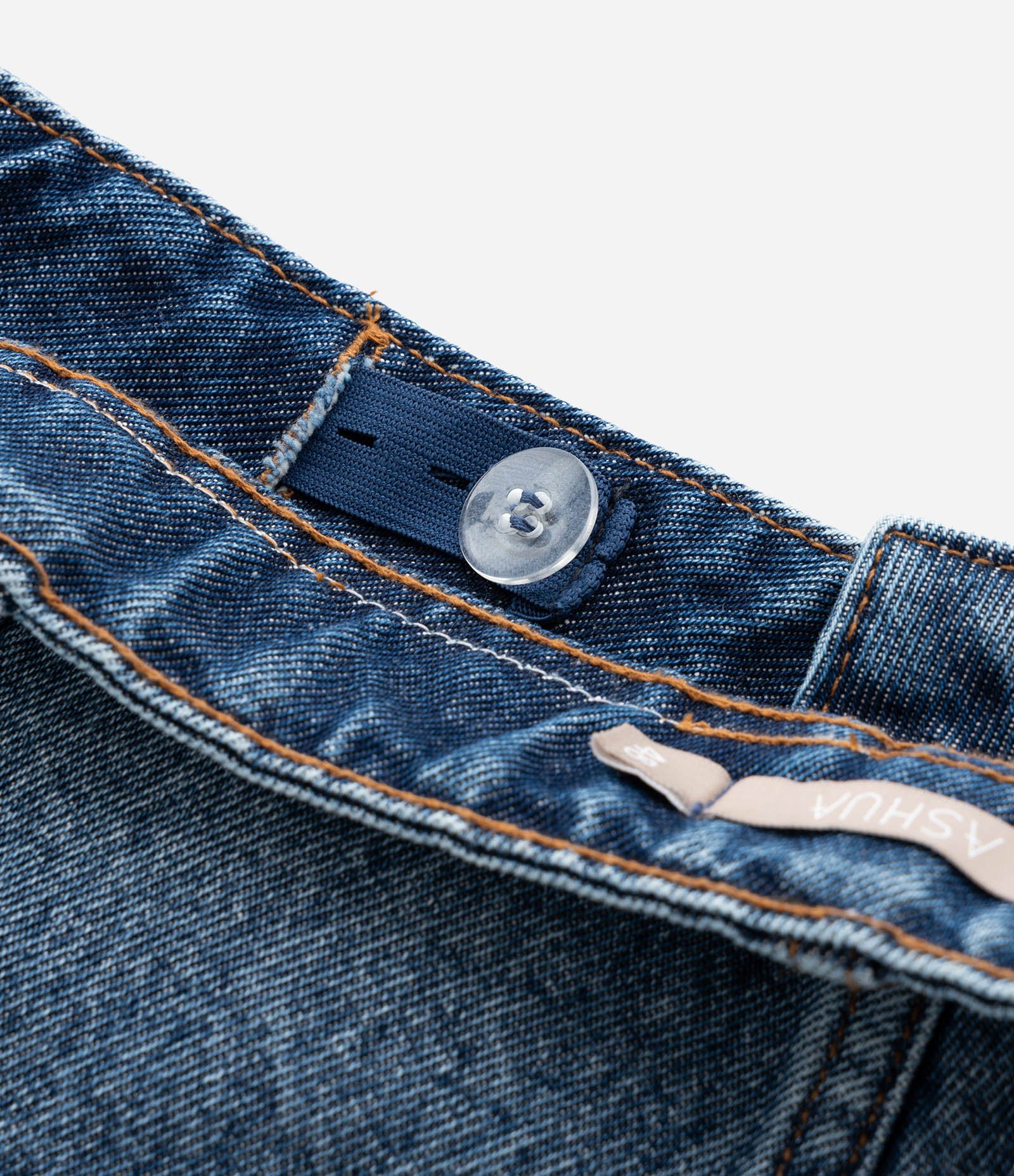 Short Jeans com Recortes e Bolso Frontais Curve & Plus Size Azul 10