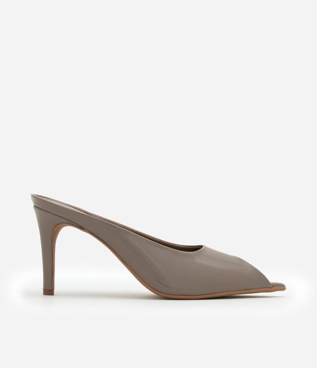 Sapato Mule Peep Toe com Verniz