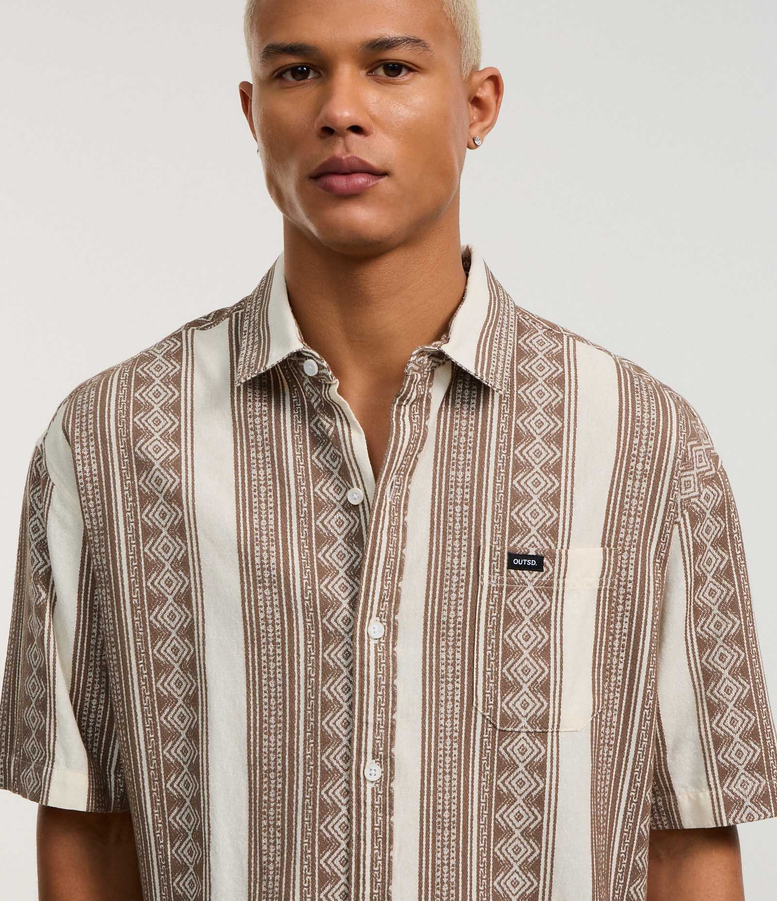 Camisa Relaxed em Jacquard com Estampa Étnica Marrom 5