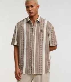 Camisa Relaxed em Jacquard com Estampa Étnica