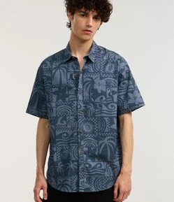 Camisa Relaxed em Tricoline com Estampa Tropical