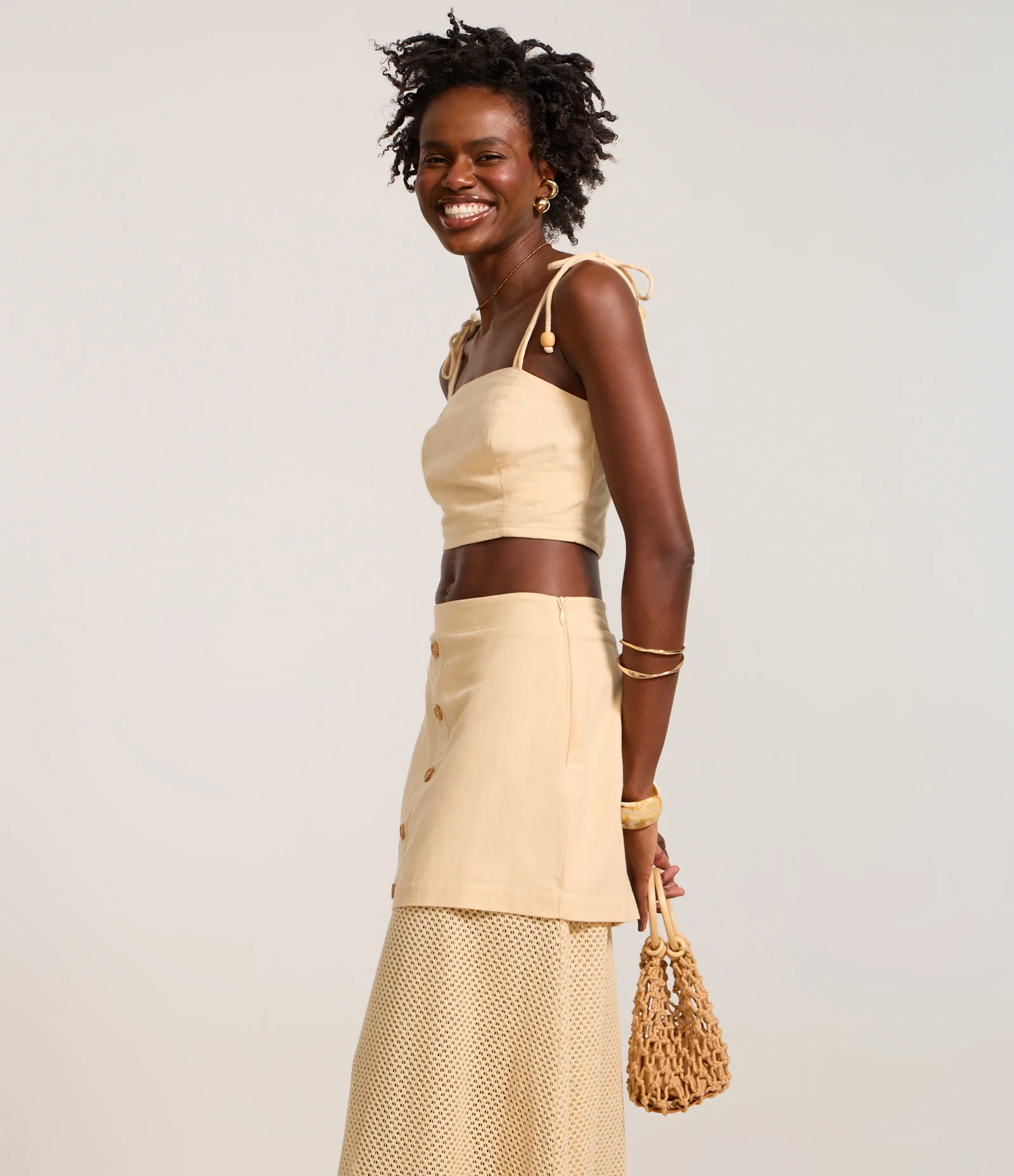 Saia Long Midi Reta em Viscolinho com Botões Frontais Bege 2