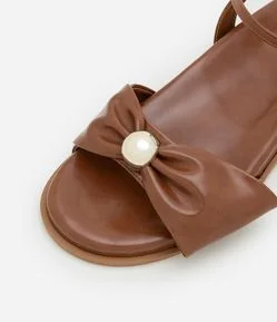 Rasteira com Laço e Detalhe Contrastante