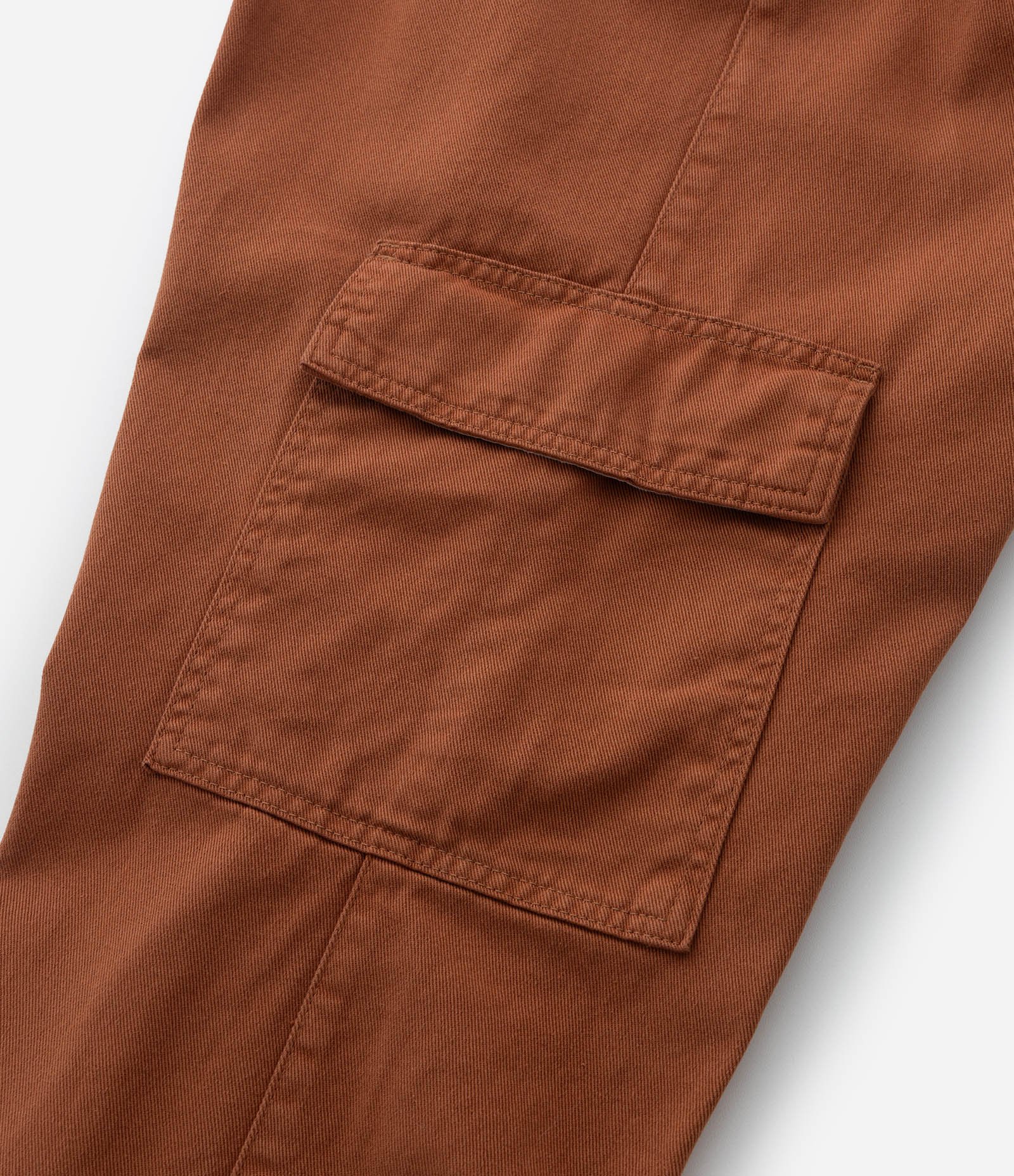 Calça Reta e Sarja com Elástico no Cós e Bolso Cargo Curve & Plus Size Marrom 8