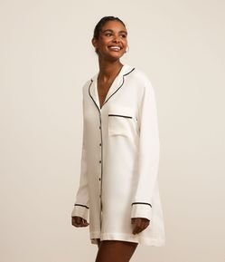 Camisola Americana com Bolsinho e Detalhes Contrastantes