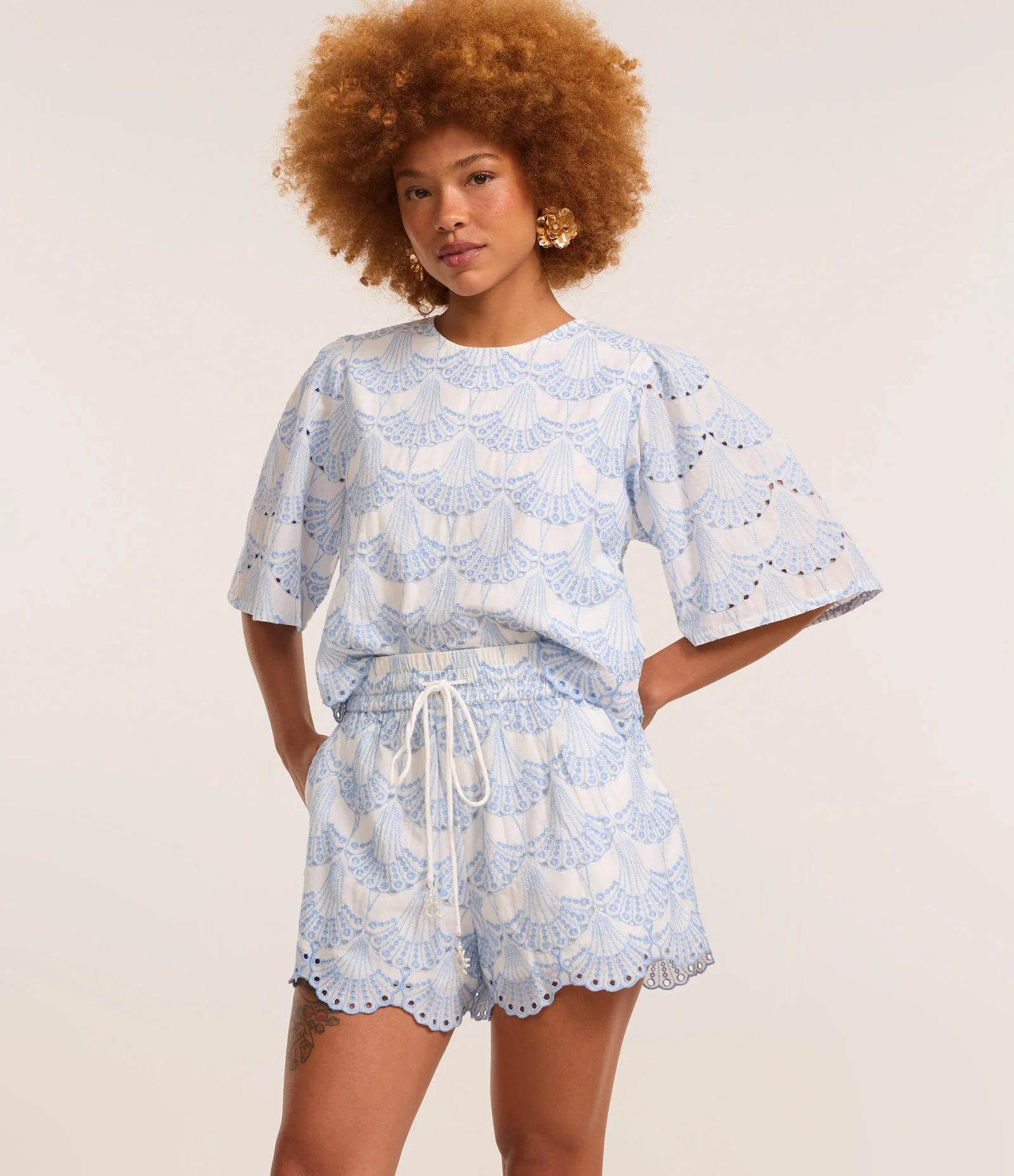 Short Runner com Elástico no Cós e Estampa Pontilhada Branco/Azul 2