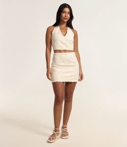 Saia Reta Ajustada com Efeito Linho e Bordado Paisley