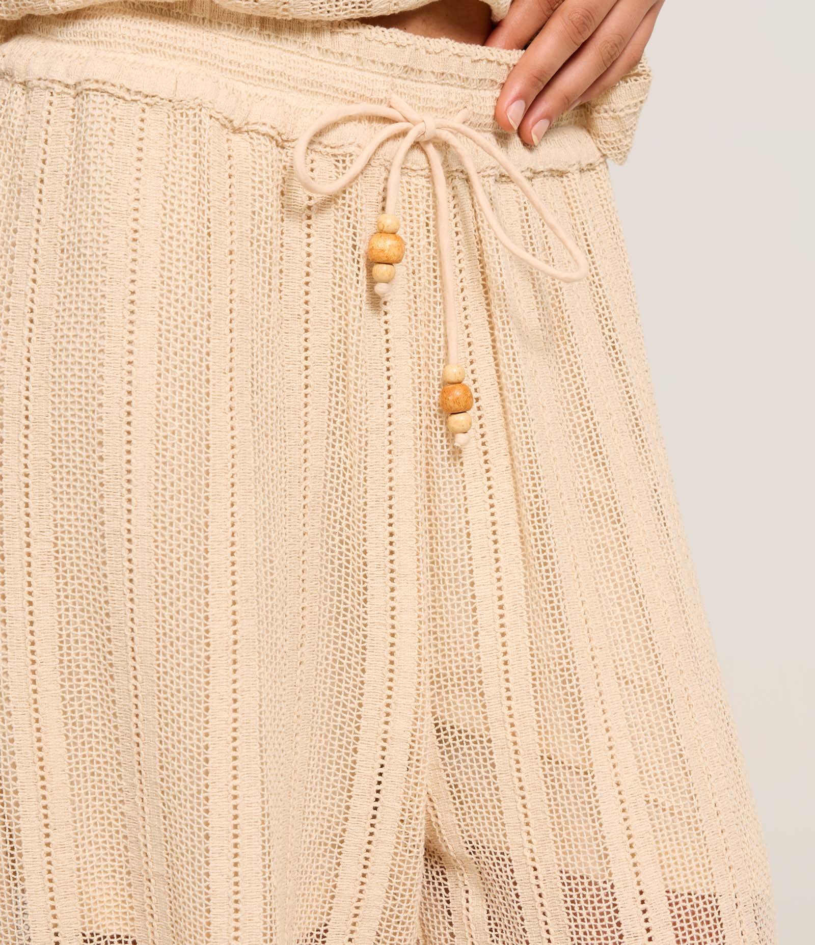 Calça Reta em Algodão com Amarração no Cós Elástico Bege 4