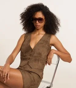 Colete Alfaiatado com Estampa Manchada  e Abotoamento Frontal