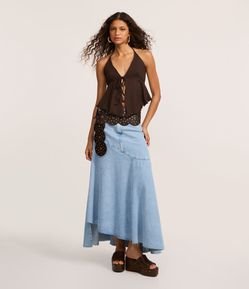 Saia Midi em Jeans Delave com Barra Irregular