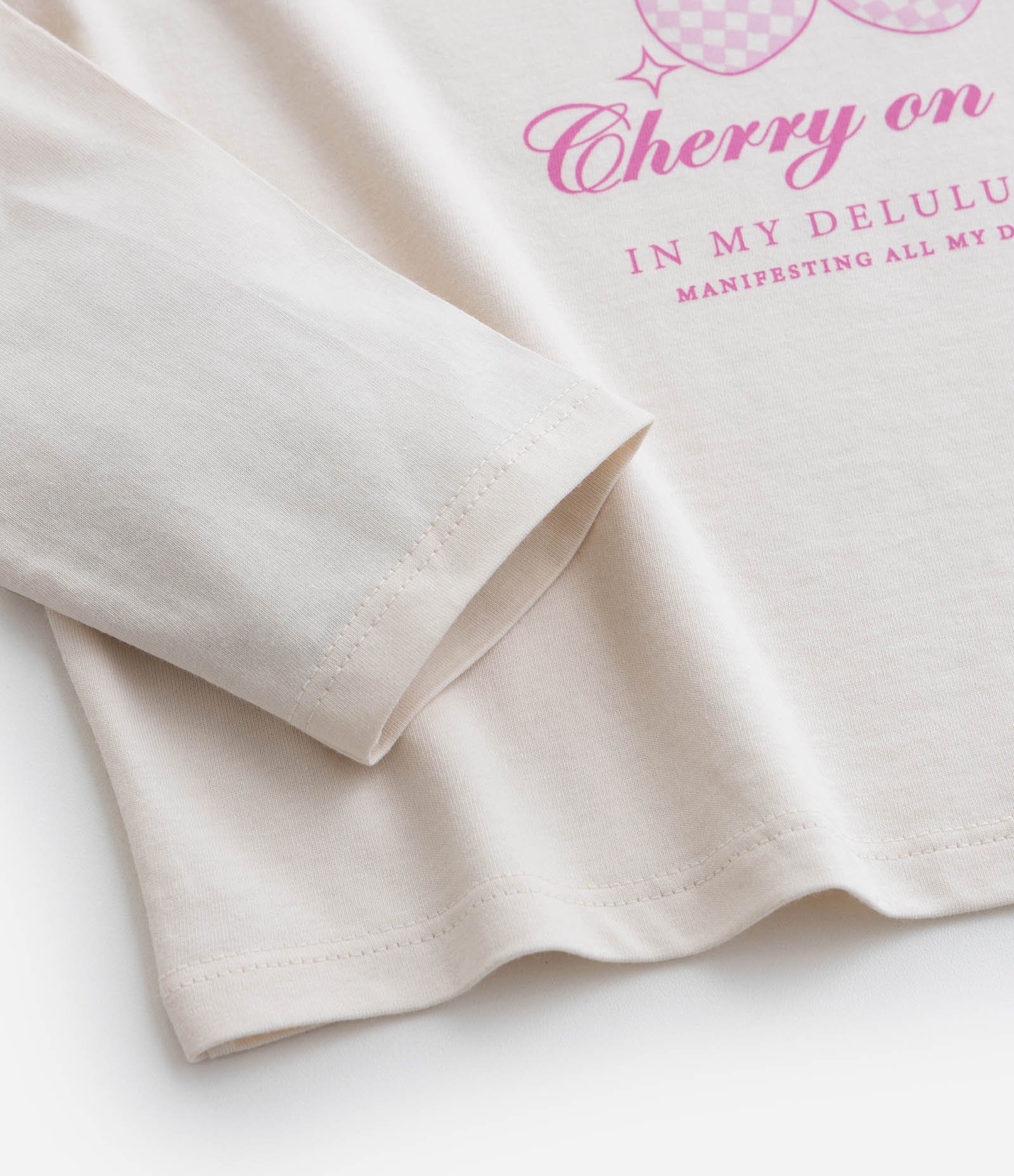 Blusa Curta Infantil com Estampa Cerejas - Tam 5 a 14 Anos Bege 4