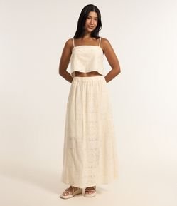 Saia Midi Evasê com Estampa Guipire Floral e Cós Elástico