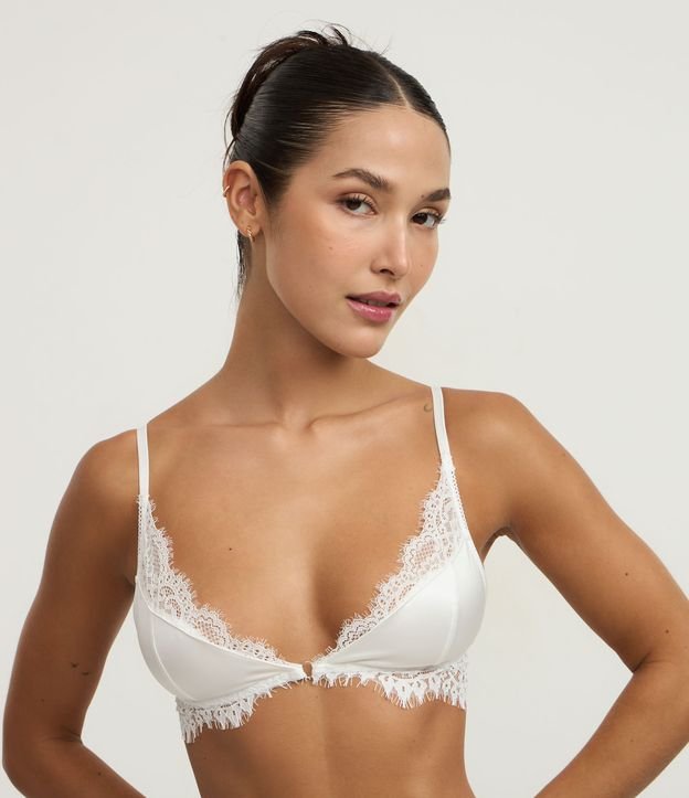 Cor: Branco | Tamanho: M